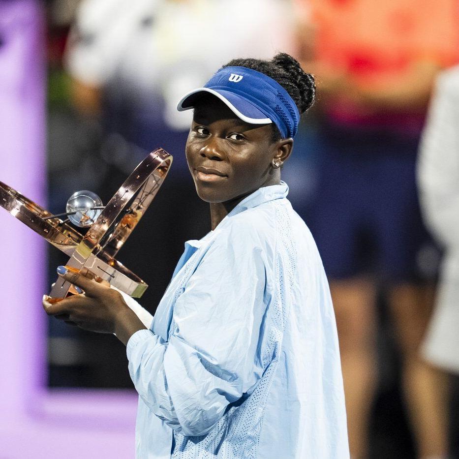 'Outstanding' Mboko hailed as role model for young 好色tv tennis players, girls of colour